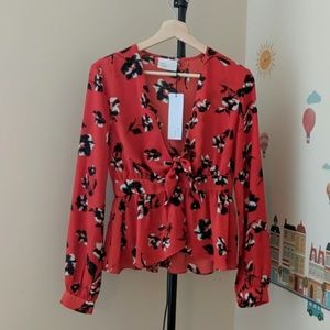 Cute and Sexy Longsleeves Blouse